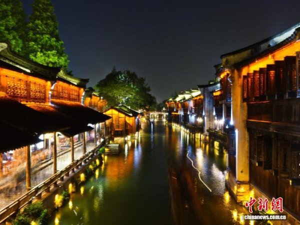 鸿E配资 江南水乡的“互联网事”：从桨声灯影到“数字守护”